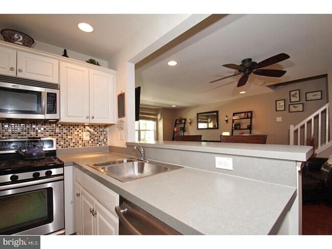 Building Photo - 278 Flagstone Rd