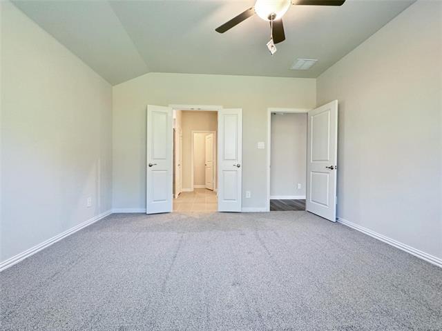 Building Photo - 3720 Canyon Dr