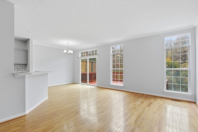 Building Photo - 5905 Grenfell Loop