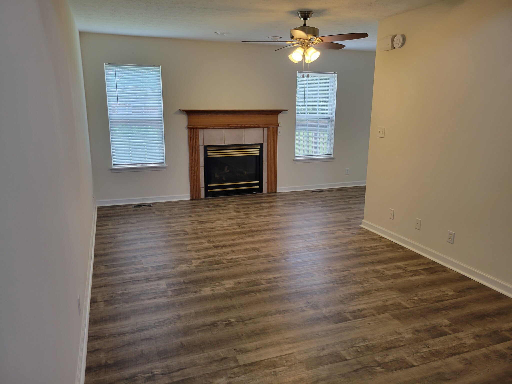 Building Photo - 614 Vineyards Ct