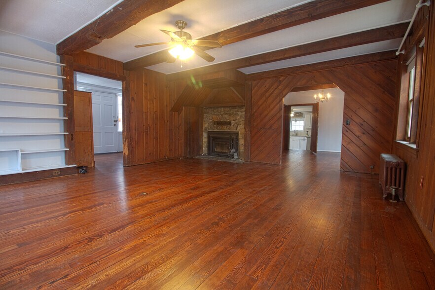 Building Photo - 21B Hoydens Hill Rd