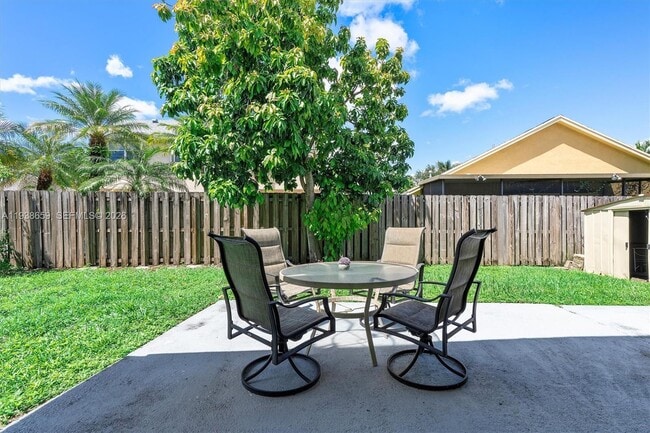 Building Photo - 12265 NW 32nd Manor