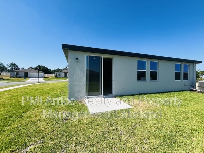 Building Photo - 1061 Oak Vly Dr