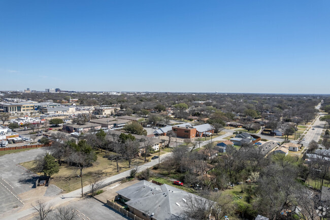 Aerial Photo - Parkwood Apartments