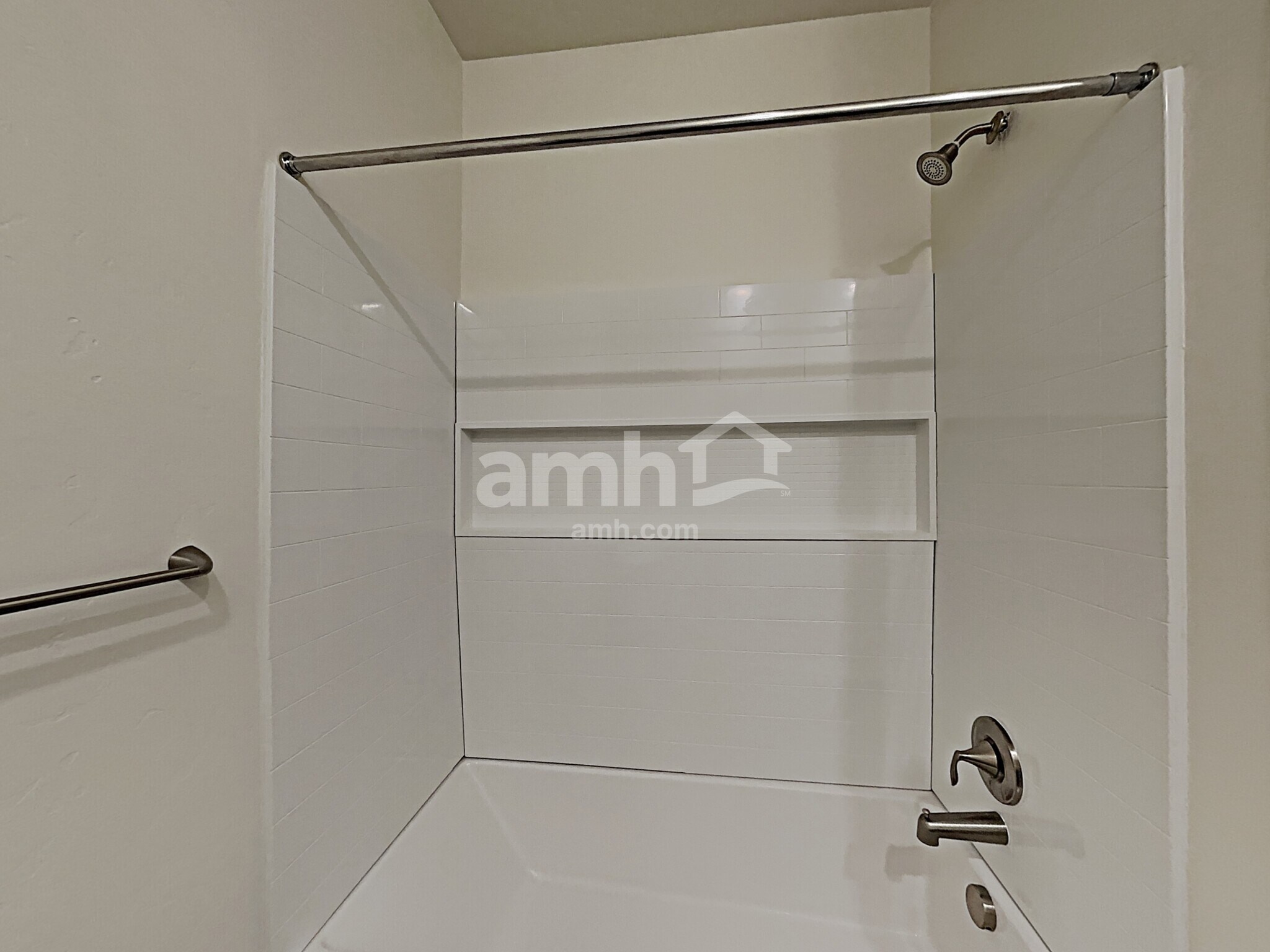 Building Photo - 175 E Sicily Dr