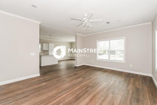 Building Photo - 4 Bedroom Pet-Friendly Home in Lehigh Acre...