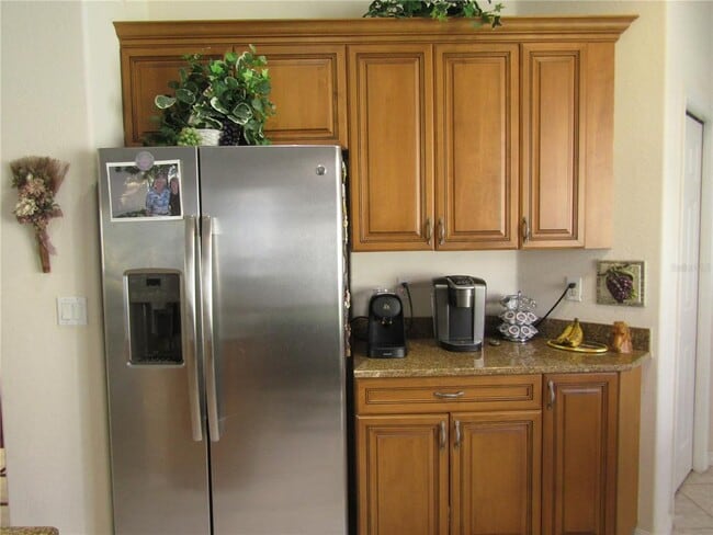 Building Photo - 334 Mestre Pl