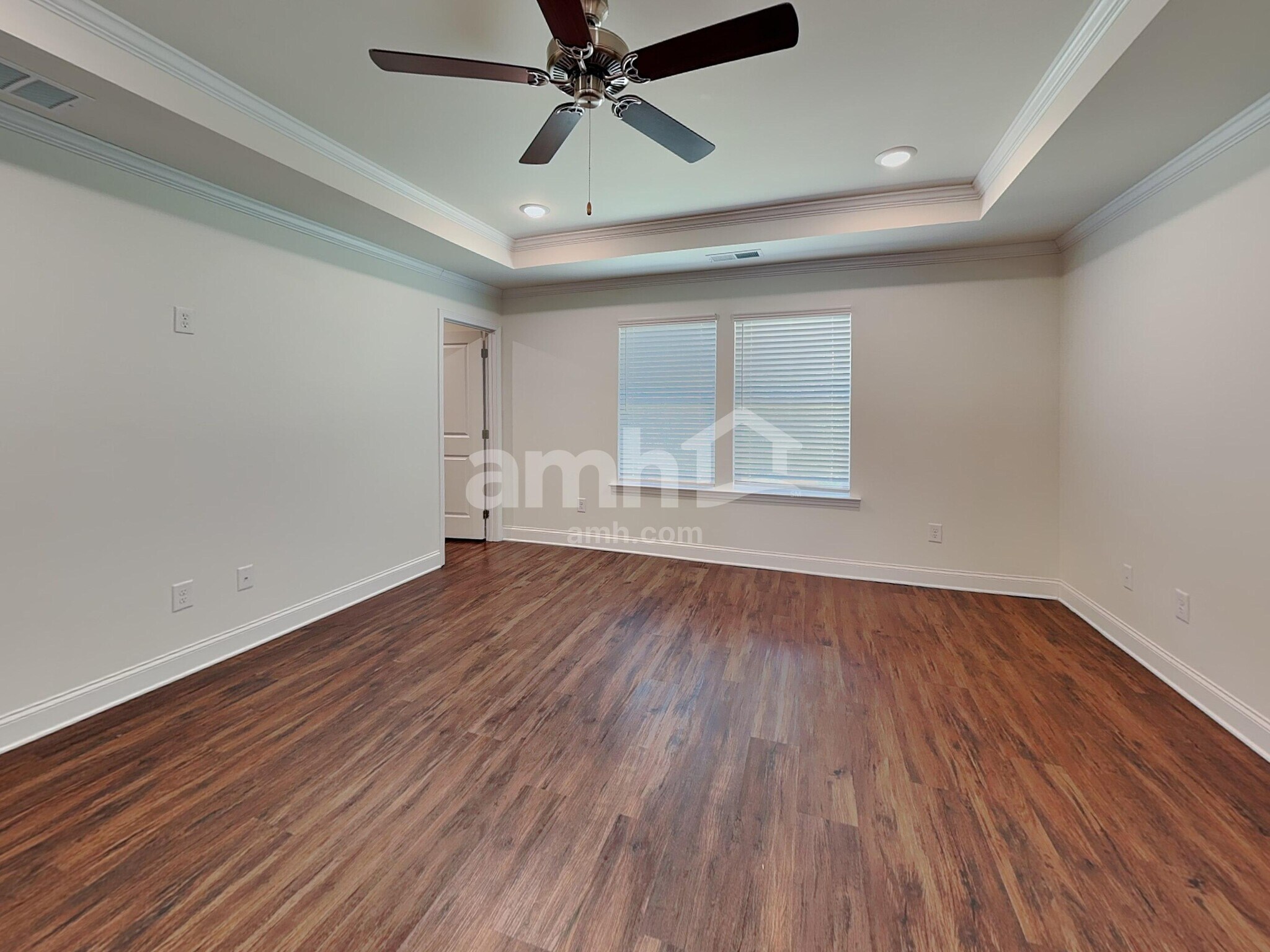 Building Photo - 180 Pecan Dr