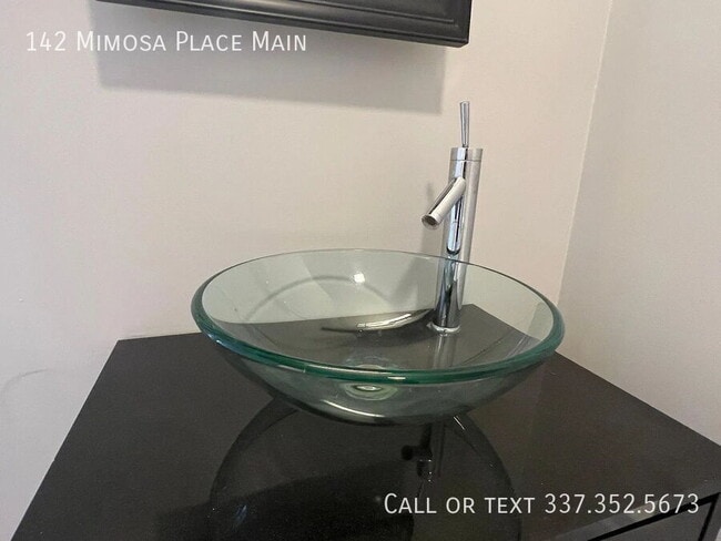 Building Photo - 142 Mimosa Pl