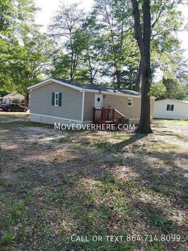 Building Photo - 30 Cambridge Dr