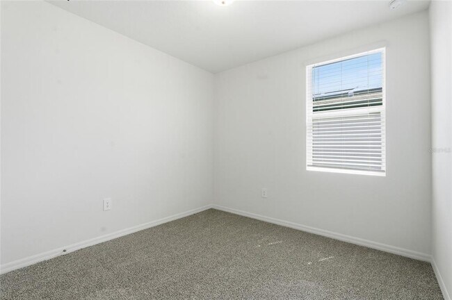 Building Photo - 3912 Giorgio Dr