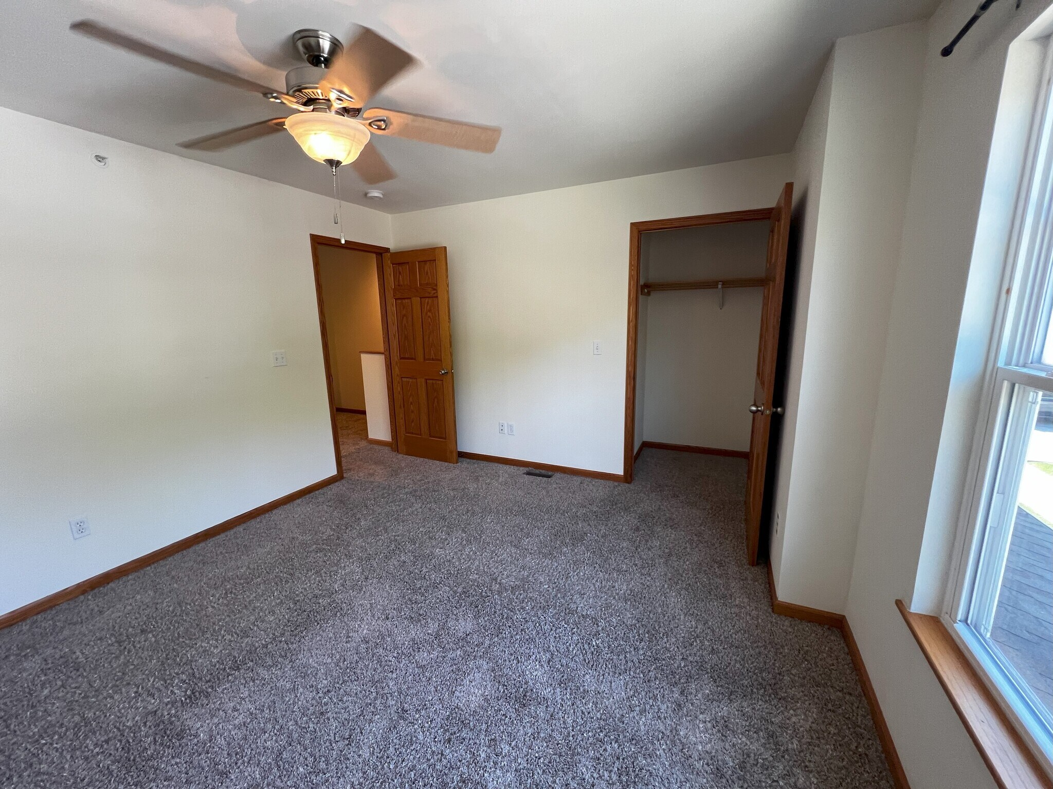 Building Photo - 202 Rail Rd