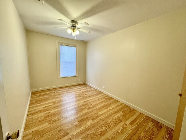 Building Photo - 1 bed 1 bath