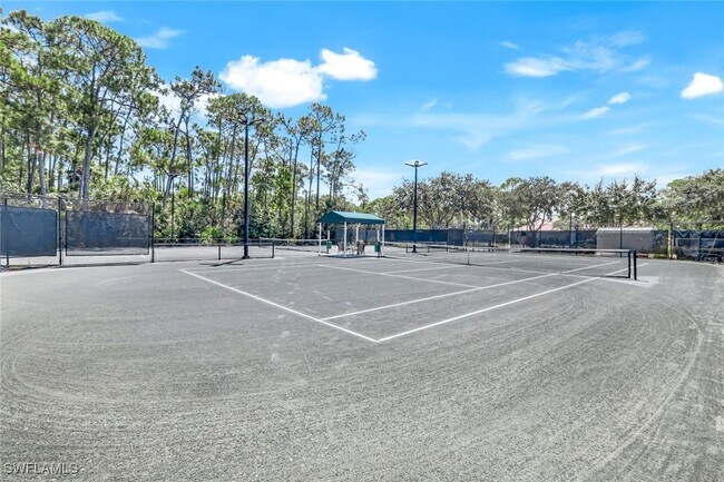 Building Photo - 5425 Worthington Ln