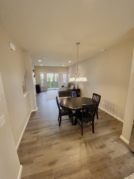 Dinning - 13344 SW Beach Plum Ter