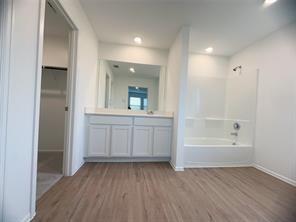 Building Photo - 9614 Fulvetta Briar Ct