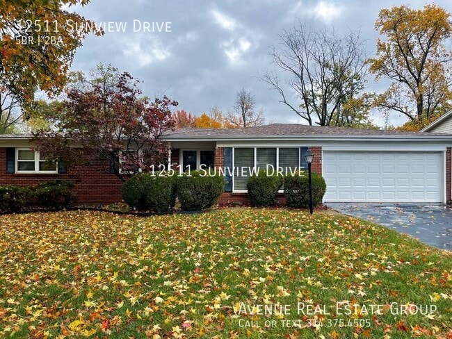Primary Photo - 12511 Sunview Ln