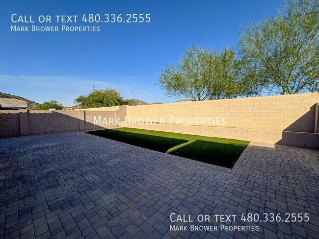 Building Photo - 27283 N 75th Dr