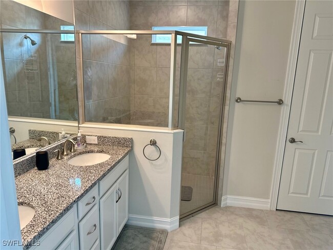 Building Photo - 3944 Crosswater Dr