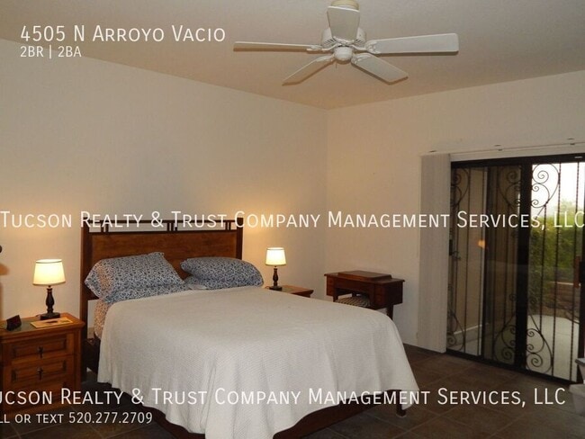 Building Photo - 4505 Arroyo Vacio