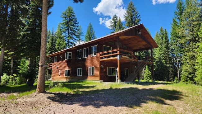 Building Photo - Beautiful Home in Condon