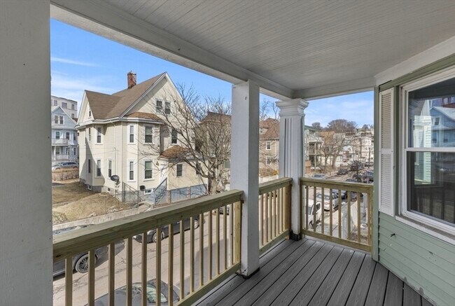 Building Photo - 7 Speedwell St