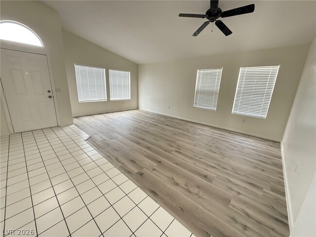 Building Photo - 5438 Morning Swim Ln