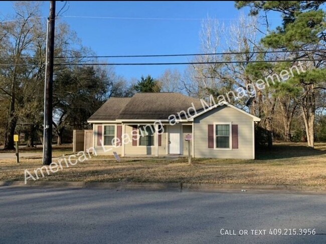Primary Photo - Move-In Special! $500 off 1st Month's Rent...