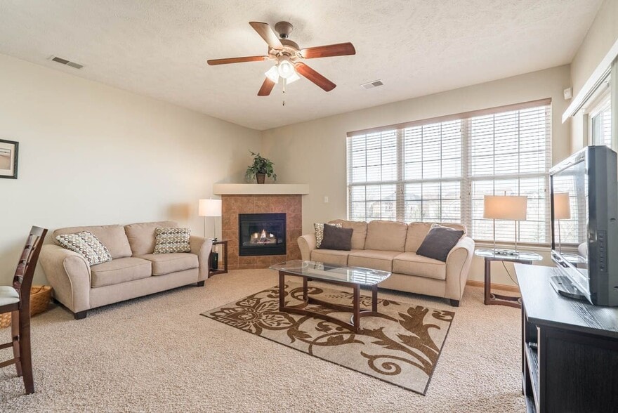 At Stone Ridge Estates, we offer traditional comfort with spacious interiors, cozy features, and a welcoming community feel. - Stone Ridge Estates Apartments & Duplexes