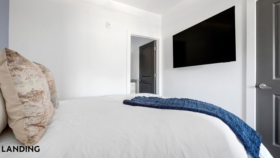 Building Photo - 44 Braves Ave