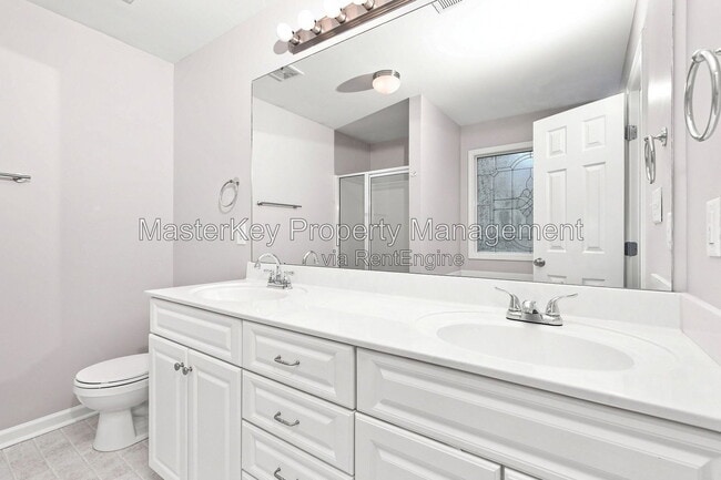Building Photo - 216 Citrine Ct