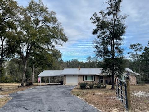 Primary Photo - 1086 County Hwy 183 S
