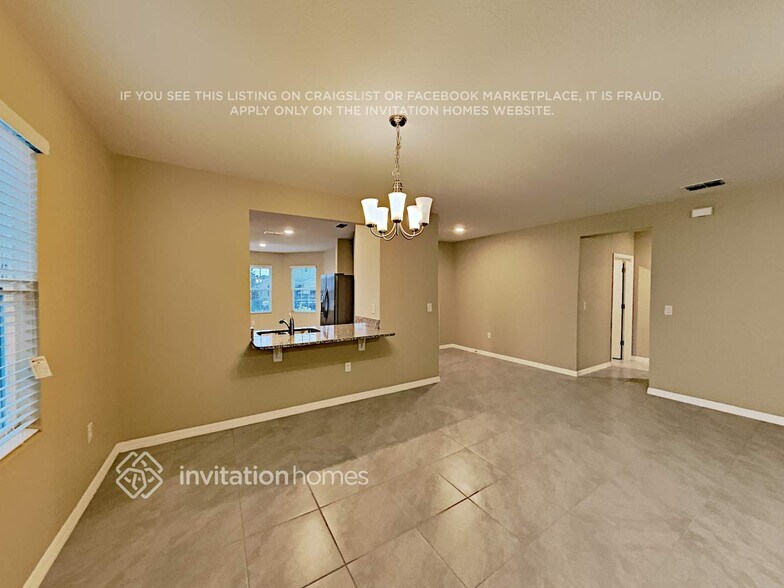 Building Photo - 367 Spruce Pine Dr