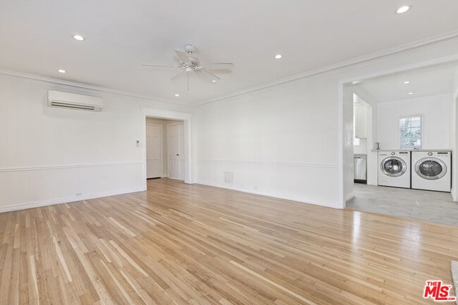 Building Photo - 9756 W Olympic Blvd