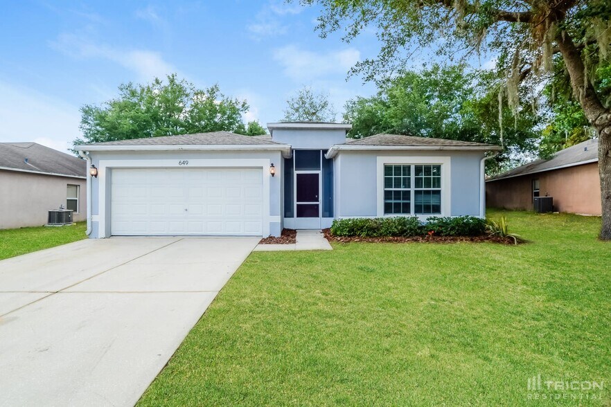 Primary Photo - 649 Doe Cove Pl