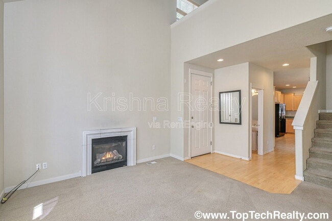 Building Photo - 14705 SW Redbud Way