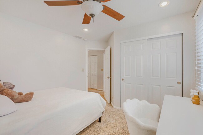 Building Photo - 1526 Almaden Ln