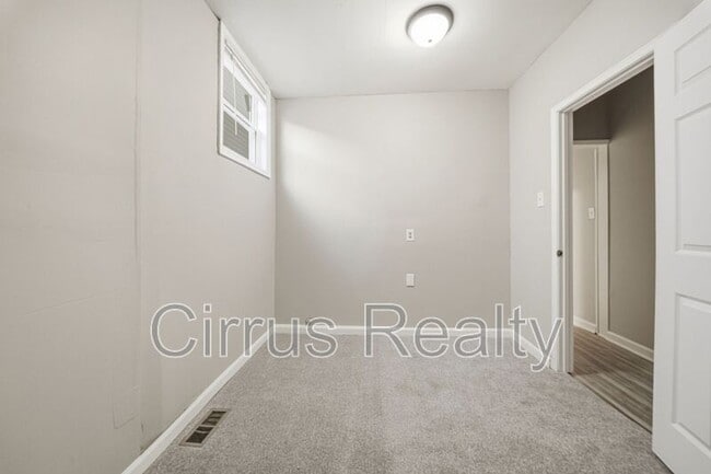 Building Photo - 2511 Orcutt Ave