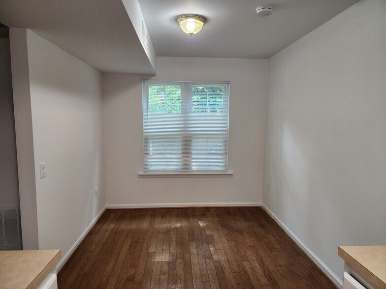 Building Photo - 20225 Shipley Ter