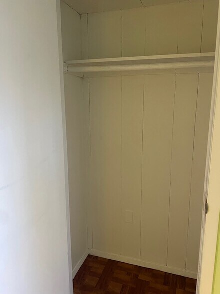 Building Photo - 45 Gildare Dr