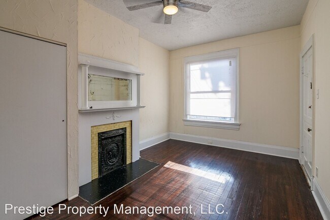 Building Photo - 2413 W Clifton Ave