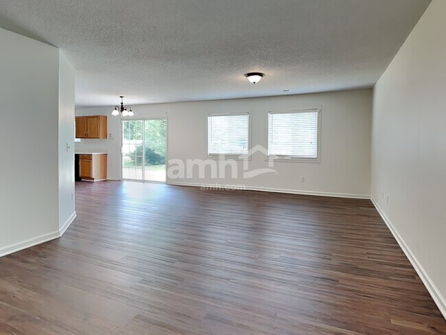 Building Photo - 808 Topsail Dr