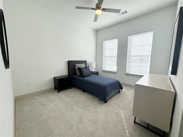 Building Photo - 4700 W Spring Creek Pkwy