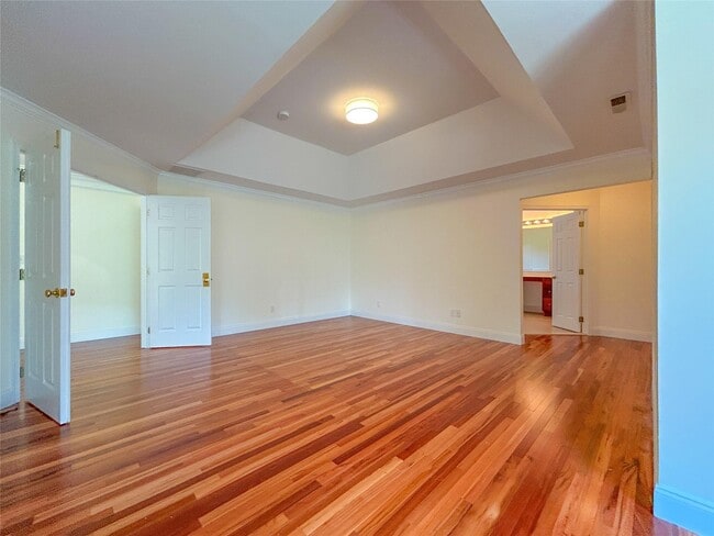 Building Photo - 101 Sunflower Cir