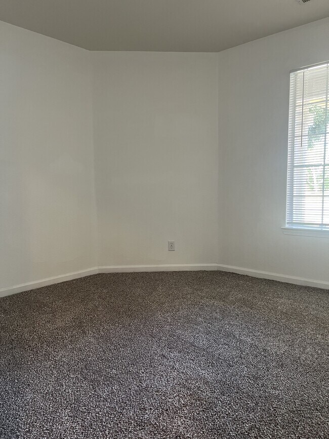 Building Photo - 1579 Spyglass Dr