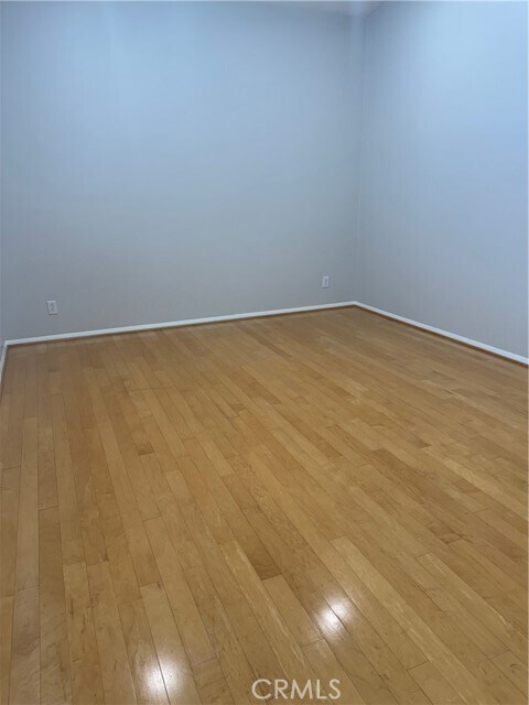 Building Photo - 16252 Fieldcrest Ct