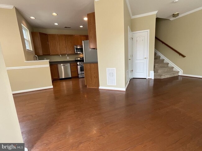 Building Photo - 117 Leather Fern Way