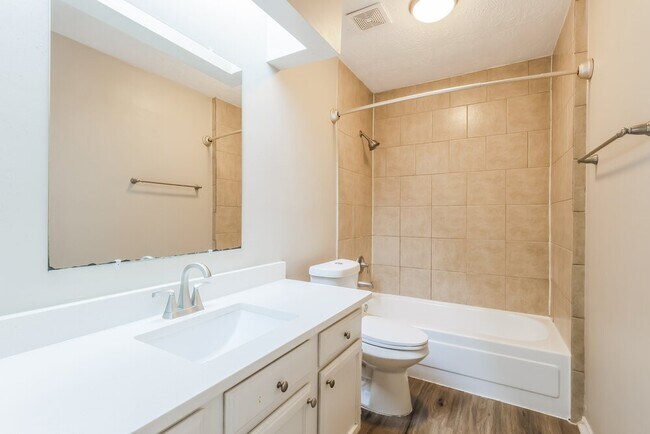 Building Photo - 12207 Evening Glen Ct