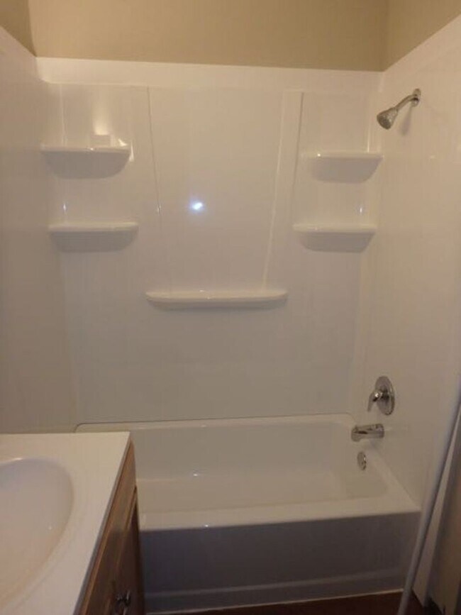 Building Photo - 3417 Bonny Linn Dr