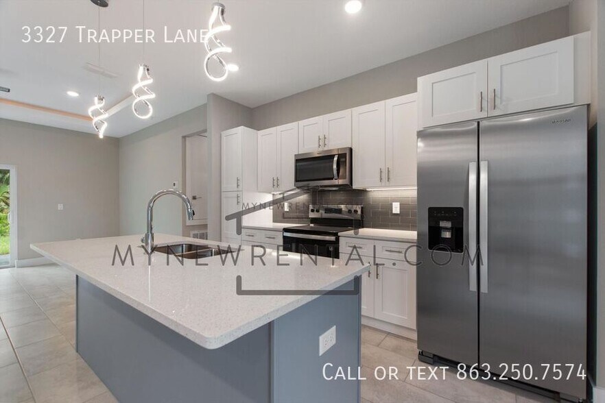 Building Photo - 3327 Trapper Ln